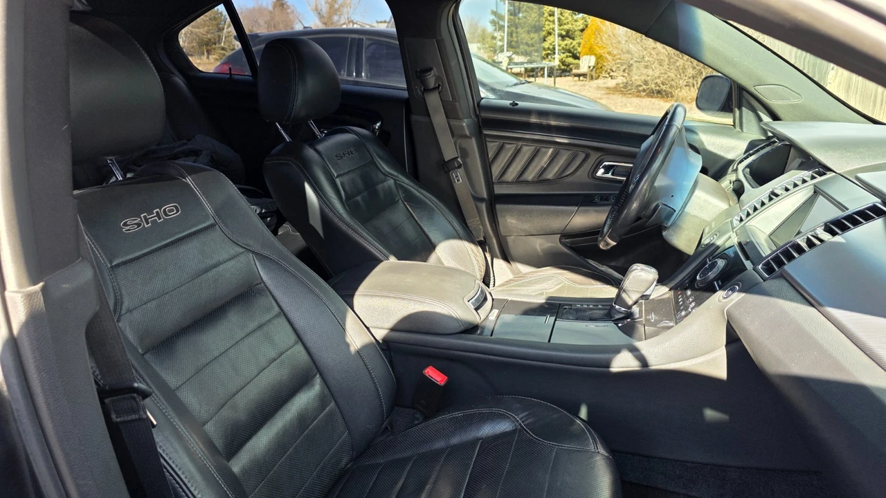 2015 Ford Taurus SHO 6th Gen - Image 5 of 14