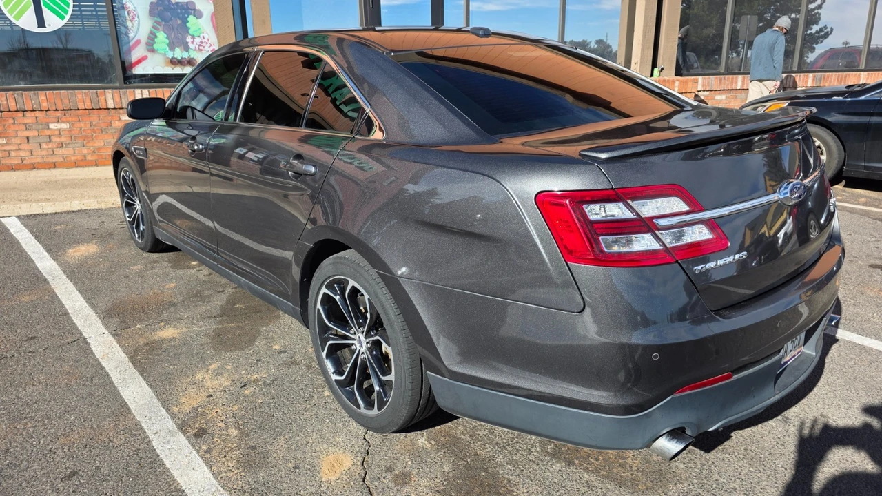 2015 Ford Taurus SHO 6th Gen - Image 4 of 14