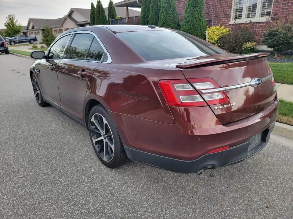 2015 Ford Taurus SHO 6th Gen - Image 3 of 8