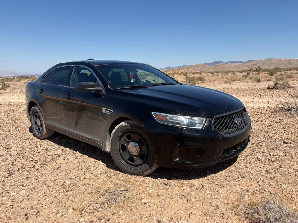 2015 Ford Taurus 6th Gen - Image 2 of 7
