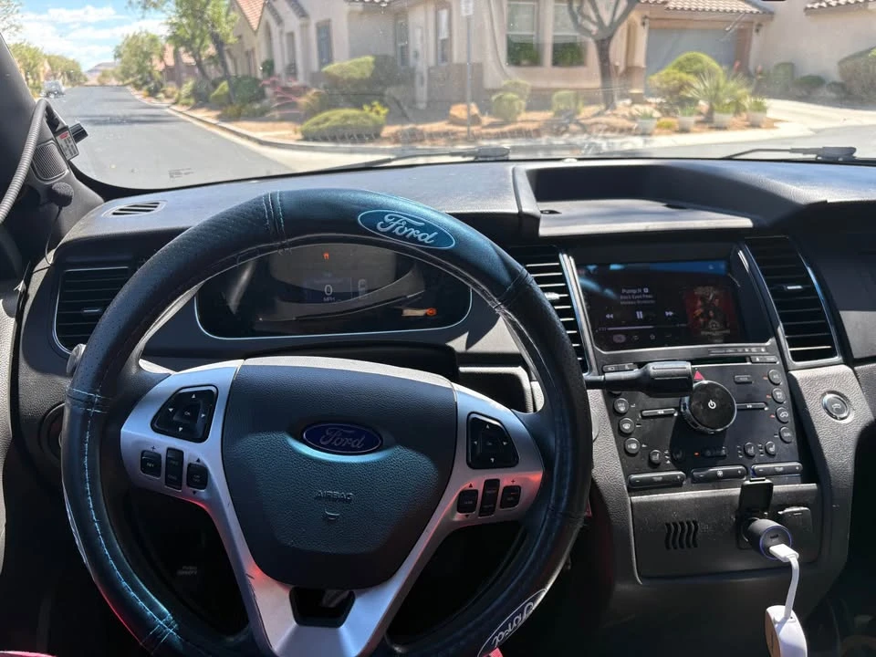 2015 Ford Taurus 6th Gen - Image 6 of 7