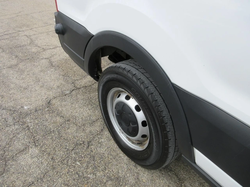 2015 Ford Transit - Image 18 of 21