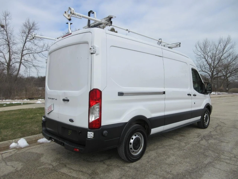 2015 Ford Transit - Image 15 of 21