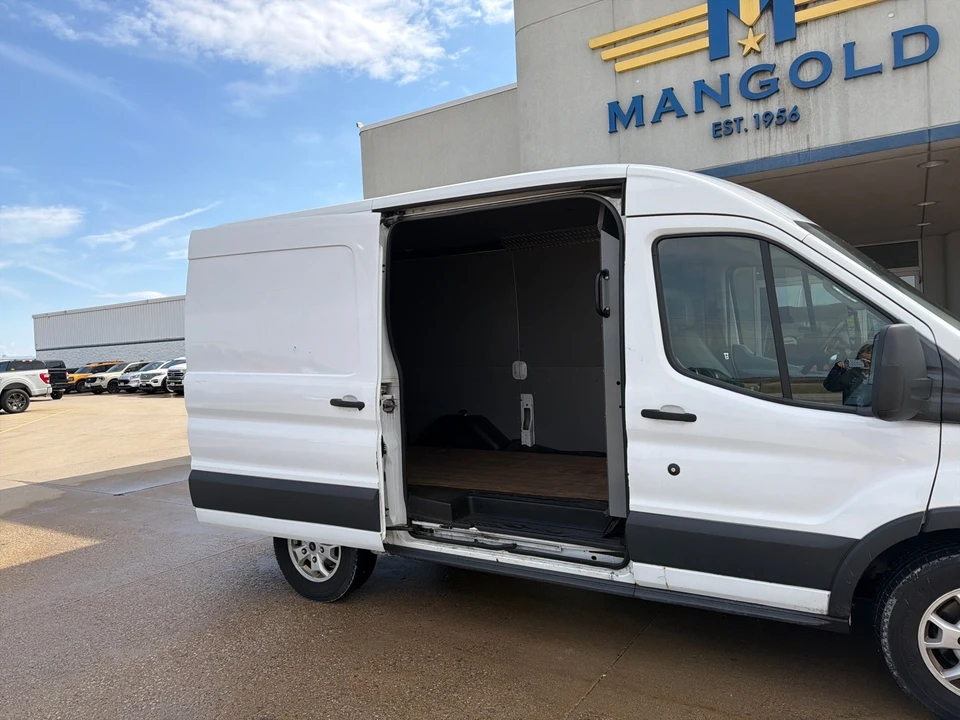 2015 Ford Transit - Image 11 of 17