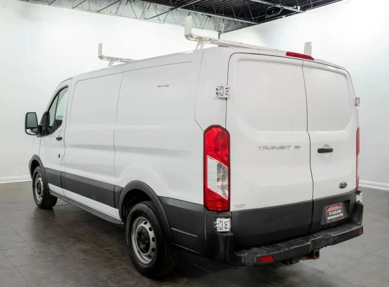 2015 Ford Transit - Image 8 of 12