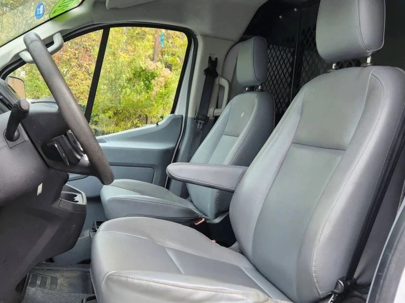 2015 Ford Transit - Image 11 of 12