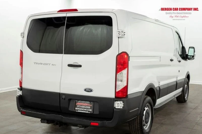 2015 Ford Transit - Image 11 of 12