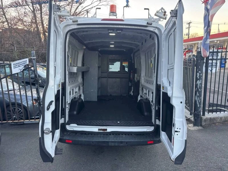 2015 Ford Transit - Image 5 of 9