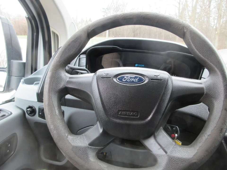 2015 Ford Transit - Image 29 of 31