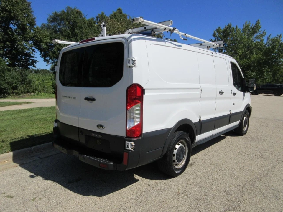 2015 Ford Transit - Image 17 of 31