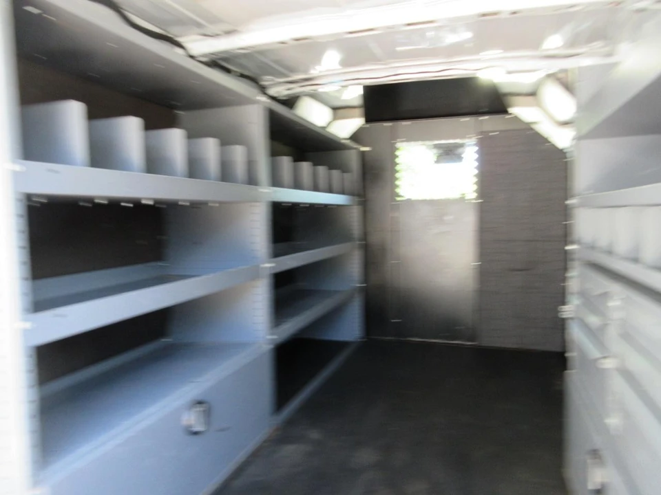 2015 Ford Transit - Image 15 of 31