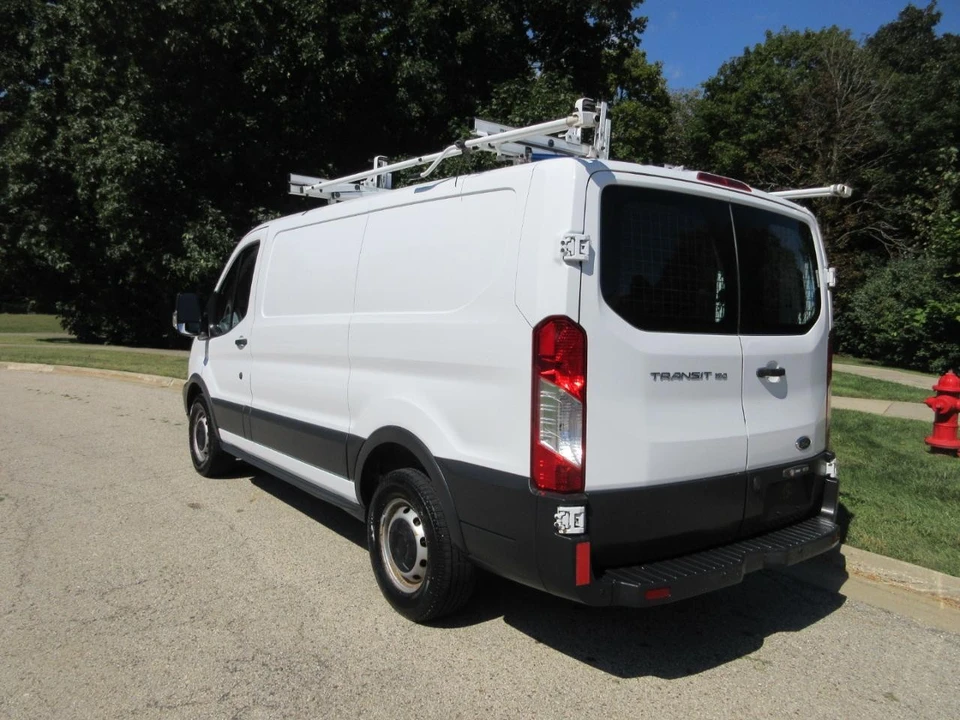 2015 Ford Transit - Image 29 of 31