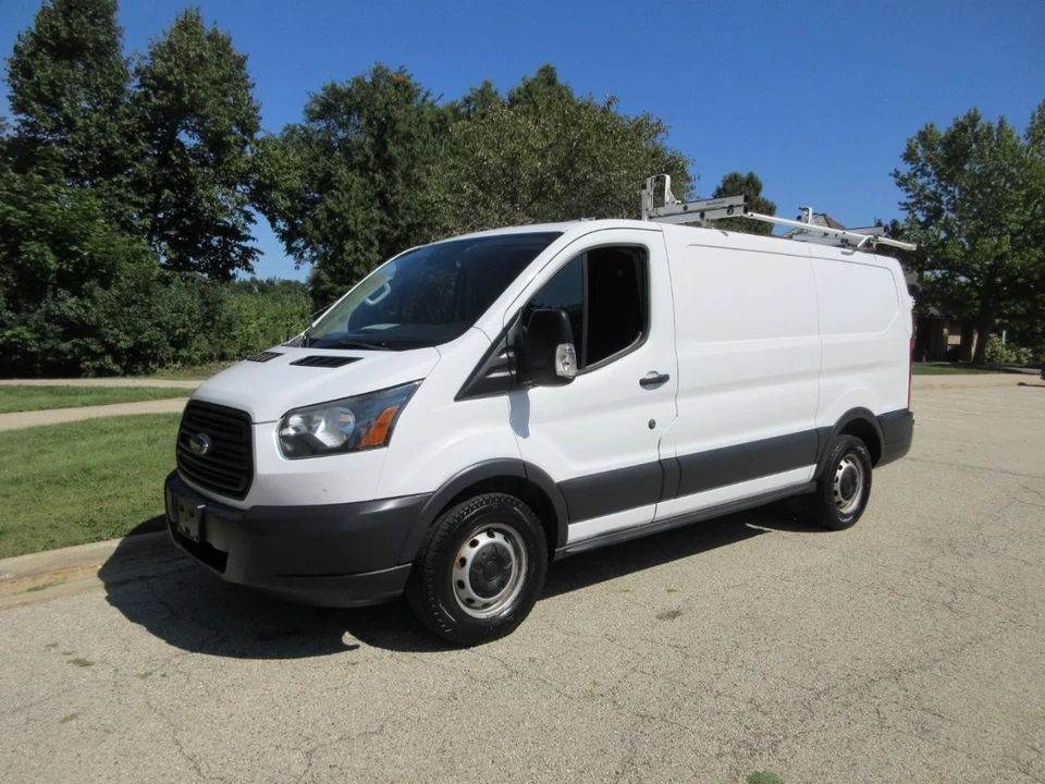 2015 Ford Transit - Image 2 of 31