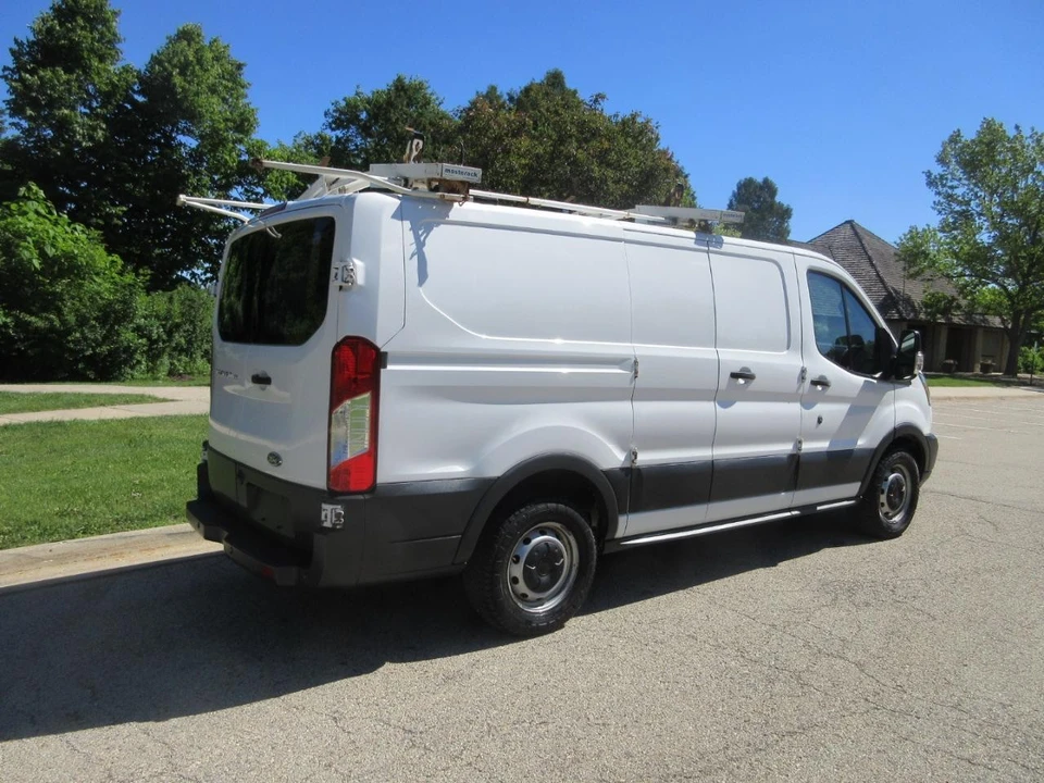 2015 Ford Transit - Image 8 of 31