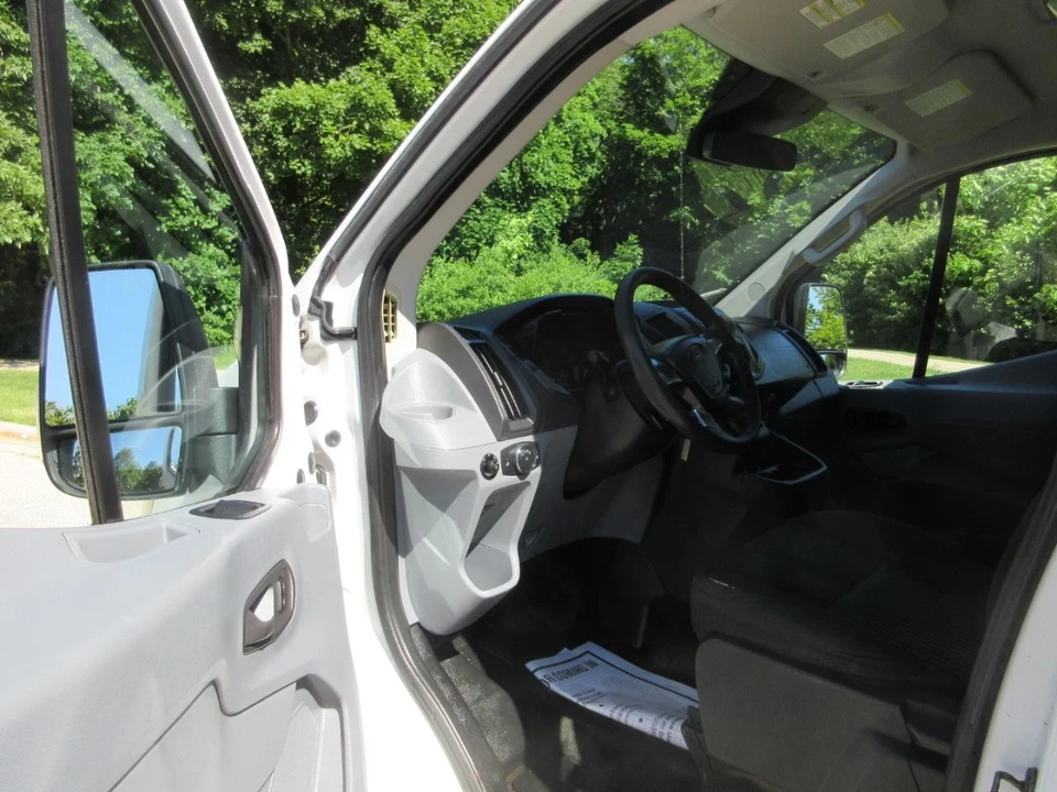 2015 Ford Transit - Image 28 of 31