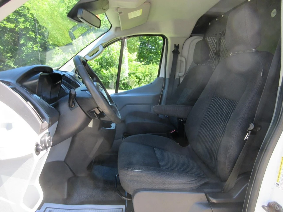 2015 Ford Transit - Image 29 of 31