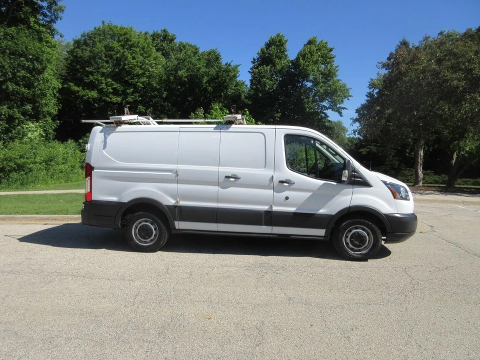 2015 Ford Transit - Image 5 of 31