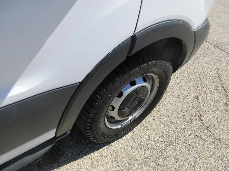 2015 Ford Transit - Image 17 of 31