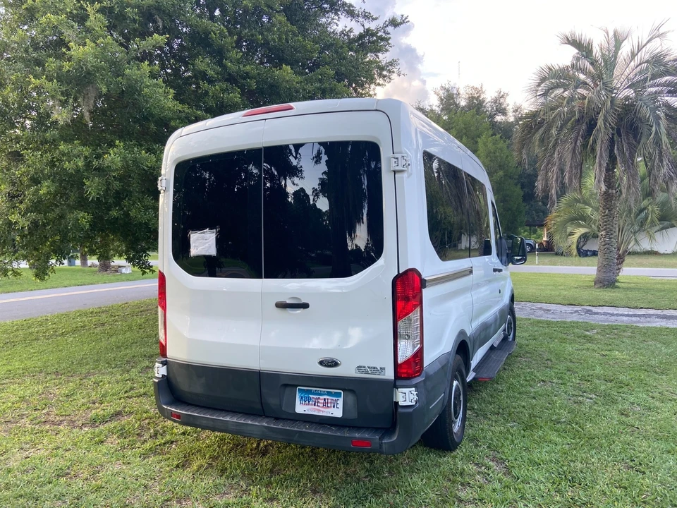 2015 Ford Transit - Image 2 of 31