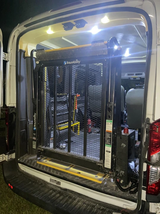 2015 Ford Transit - Image 21 of 31