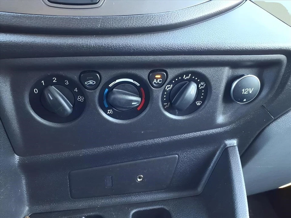 2015 Ford Transit - Image 7 of 20