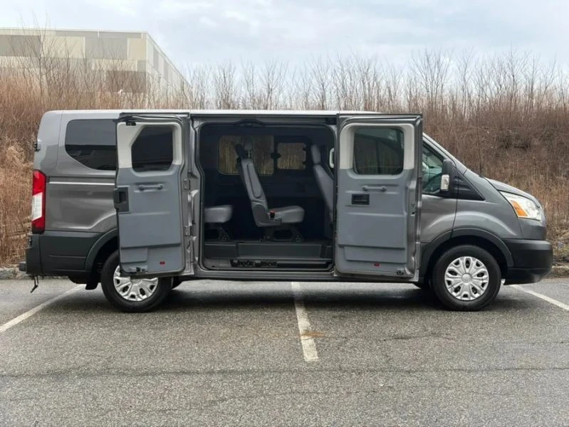 2015 Ford Transit - Image 9 of 12