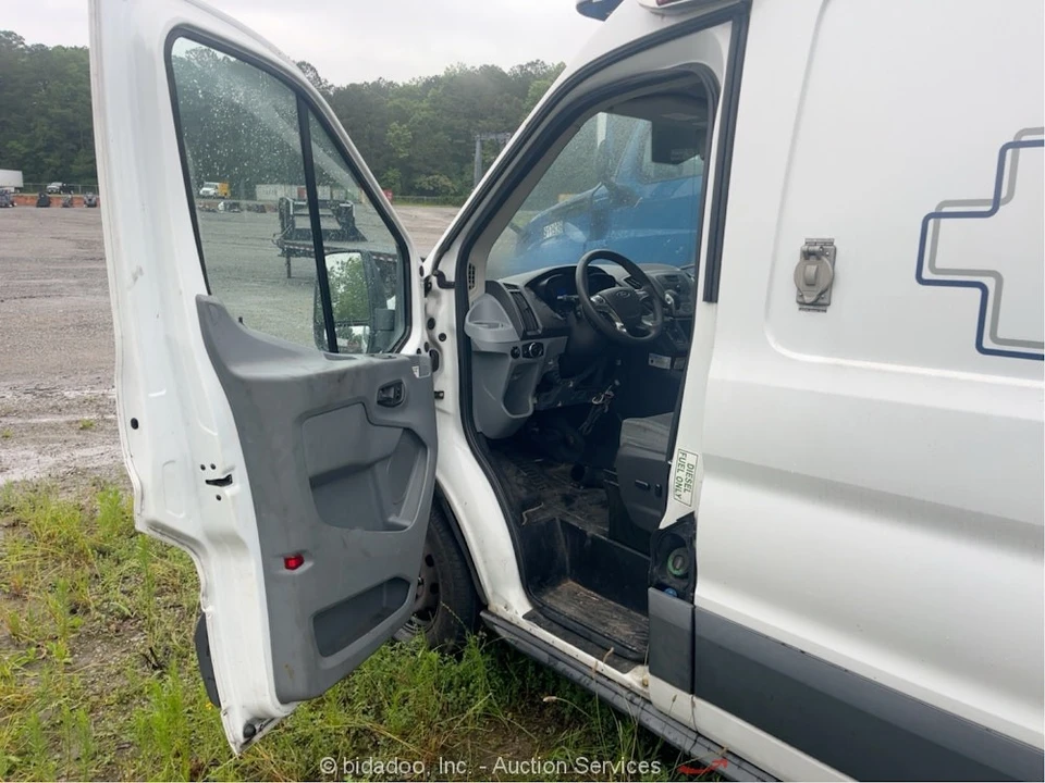 2015 Ford Transit Connect - Image 9 of 12