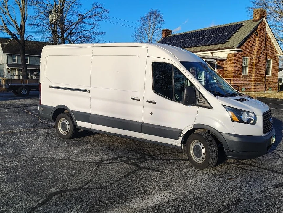 2015 Ford Transit - Image 4 of 8