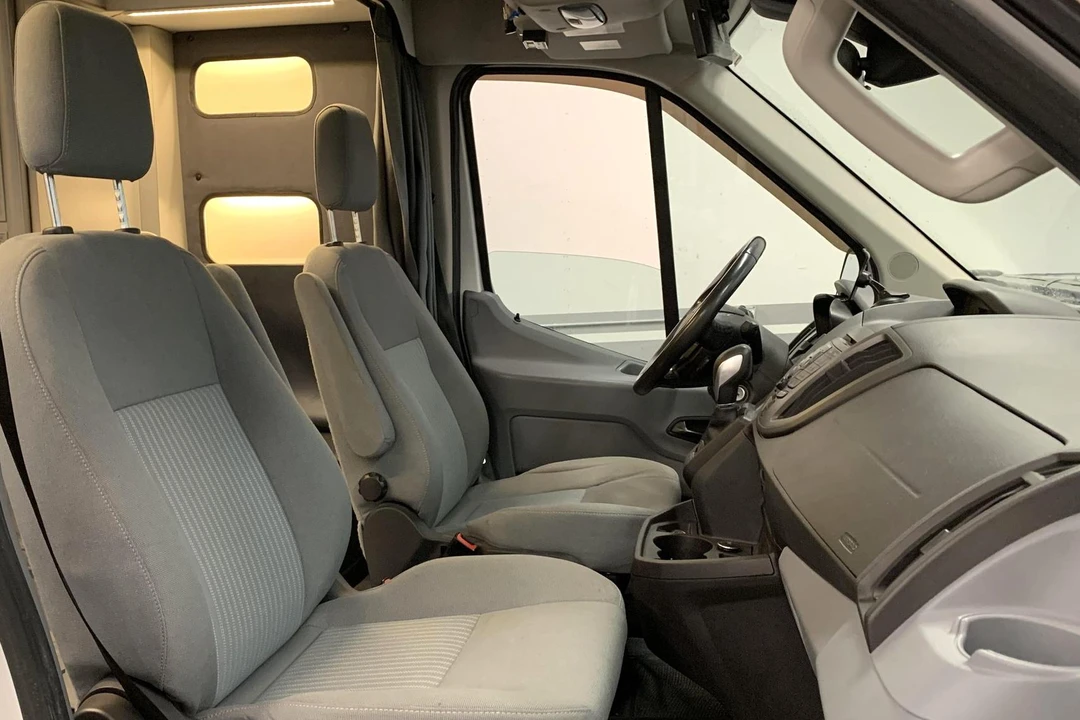 2015 Ford Transit - Image 21 of 30