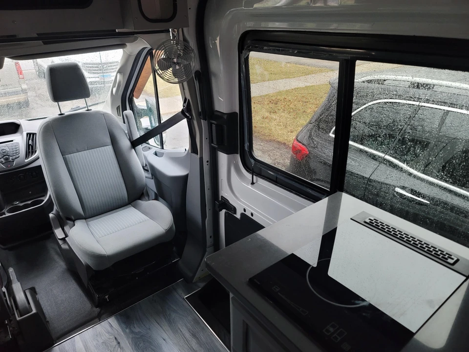 2015 Ford Transit - Image 28 of 30