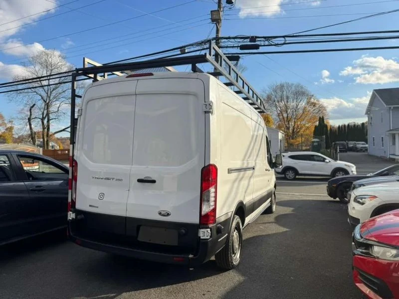 2015 Ford Transit - Image 6 of 12