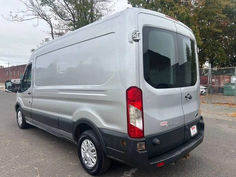 2015 Ford Transit - Image 6 of 12