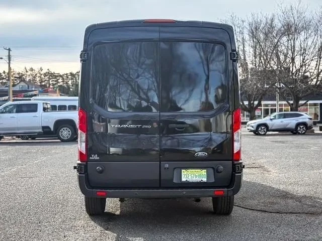 2015 Ford Transit - Image 6 of 12
