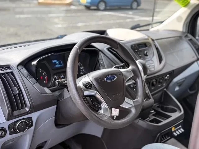 2015 Ford Transit - Image 11 of 12