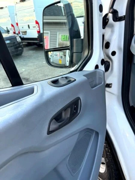 2015 Ford Transit - Image 7 of 12