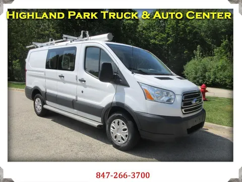 2015 Ford Transit-250 T-250 130" Low Rf 9000 GVWR Swing-Out RH Dr