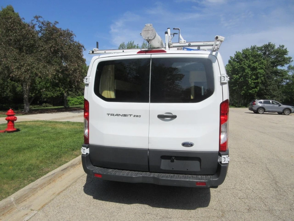 2015 Ford Transit - Image 10 of 31