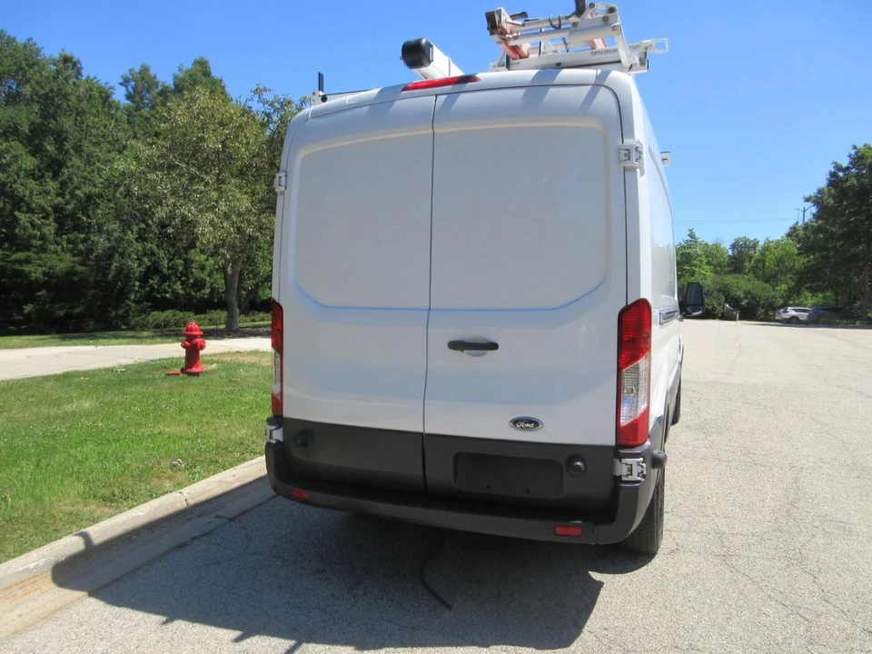 2015 Ford Transit - Image 11 of 31