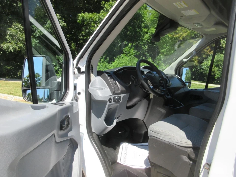 2015 Ford Transit - Image 29 of 31