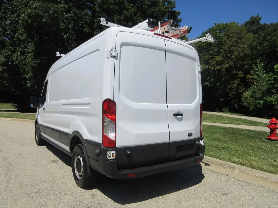 2015 Ford Transit - Image 28 of 31