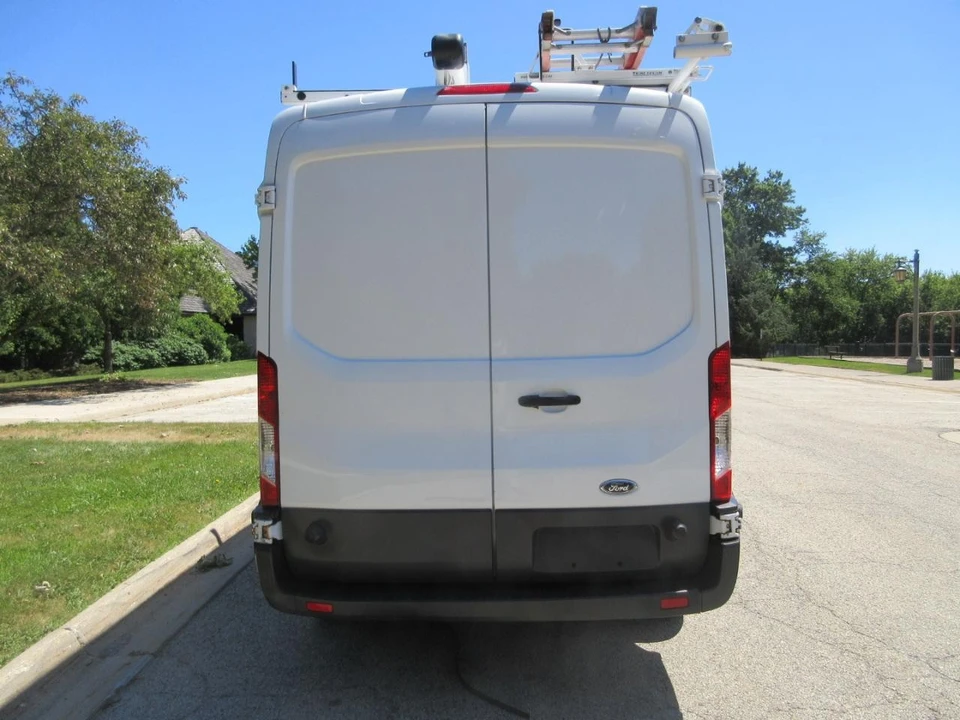 2015 Ford Transit - Image 12 of 31