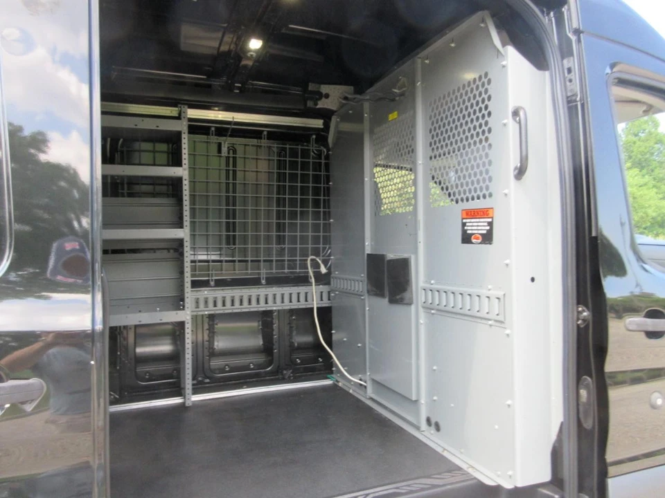 2015 Ford Transit - Image 14 of 31