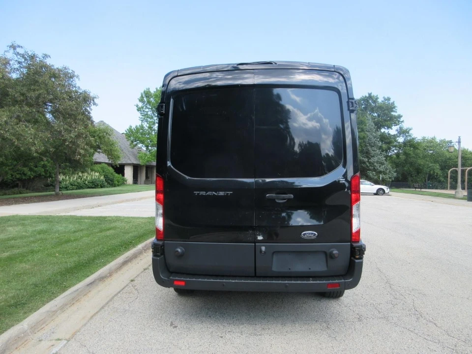 2015 Ford Transit - Image 9 of 31