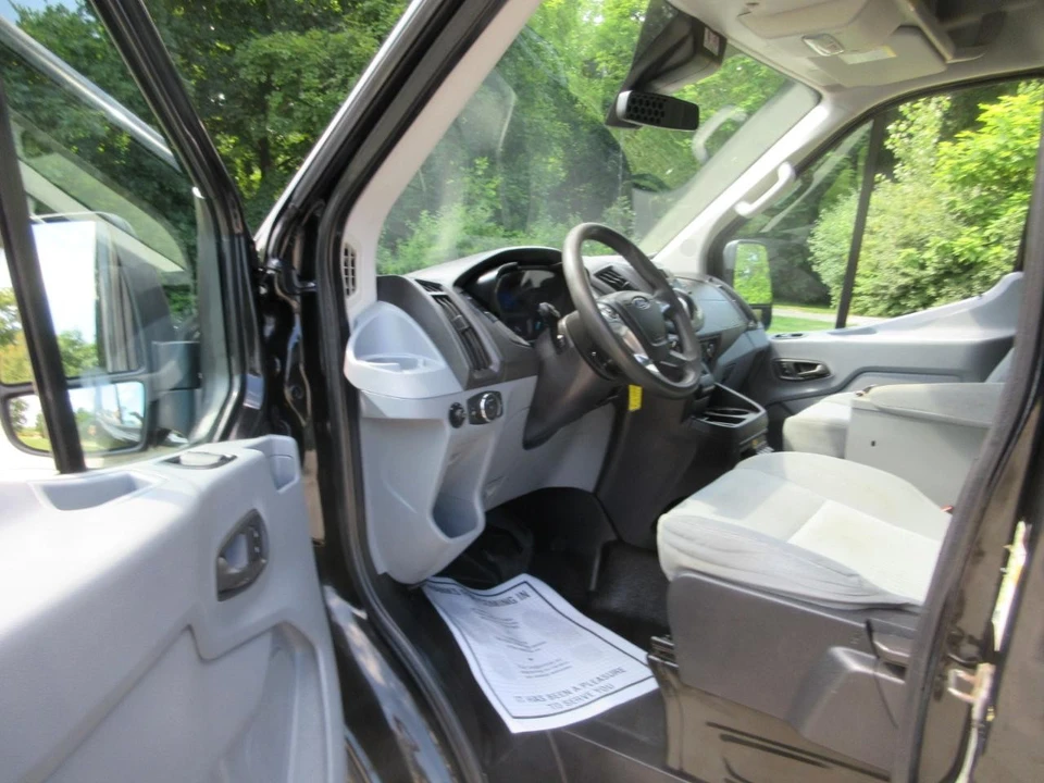 2015 Ford Transit - Image 24 of 31