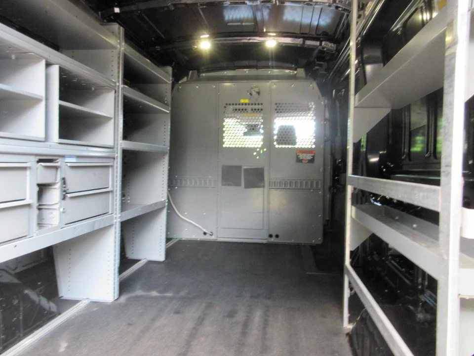 2015 Ford Transit - Image 12 of 31