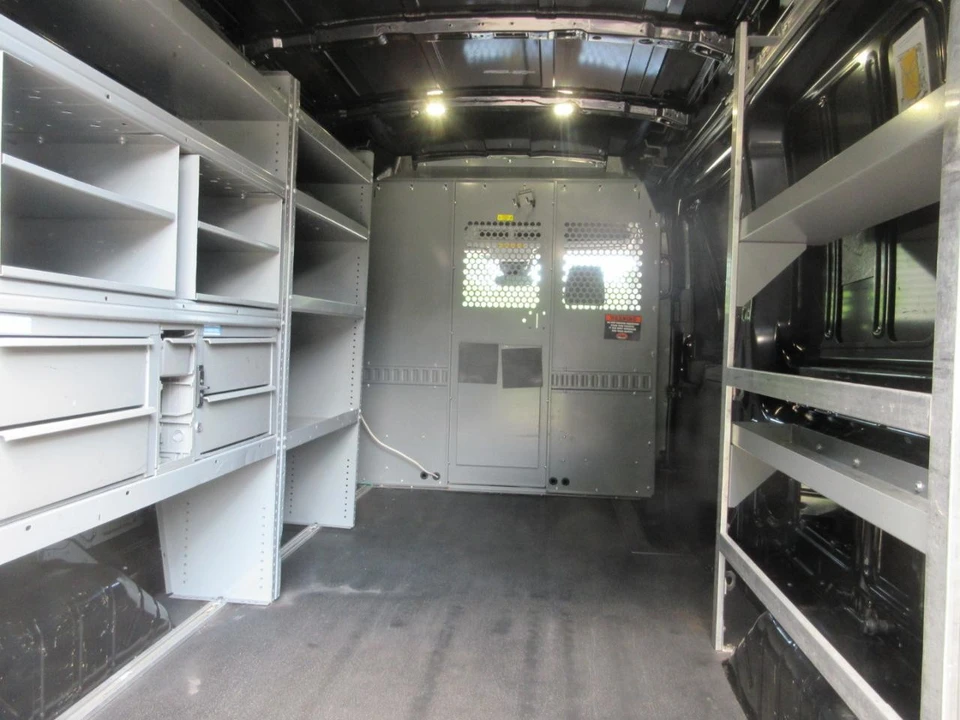 2015 Ford Transit - Image 11 of 31