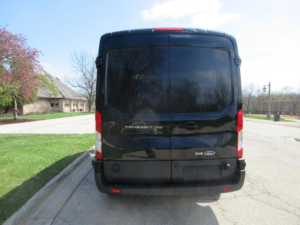 2015 Ford Transit - Image 13 of 21