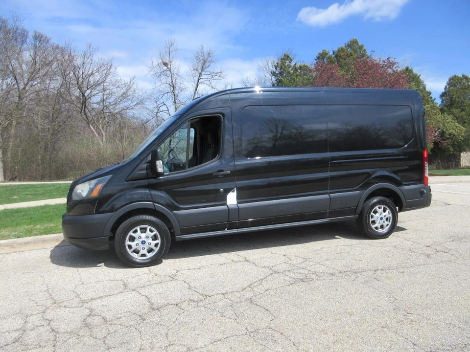 2015 Ford Transit - Image 2 of 21