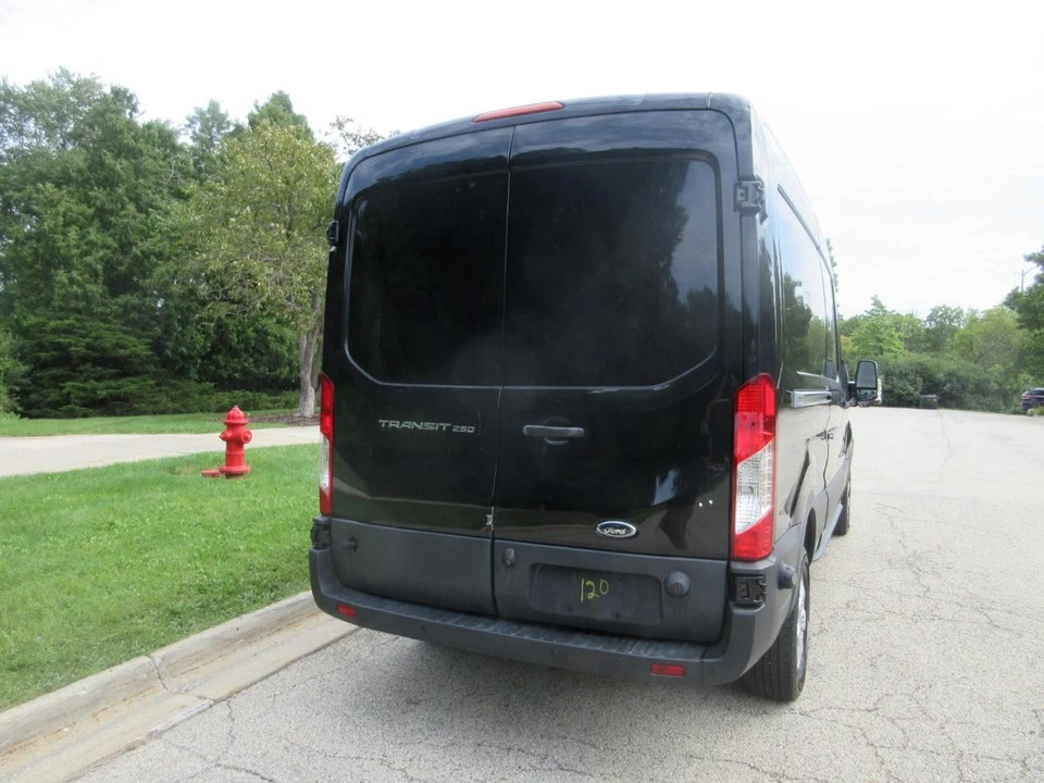 2015 Ford Transit - Image 10 of 31