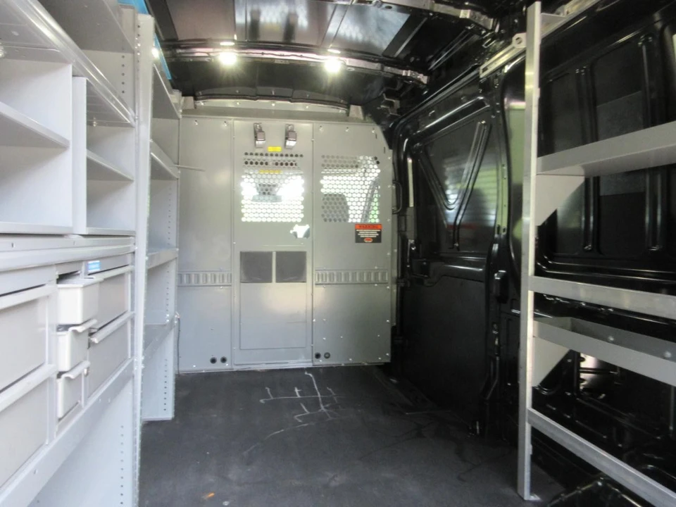 2015 Ford Transit - Image 14 of 31